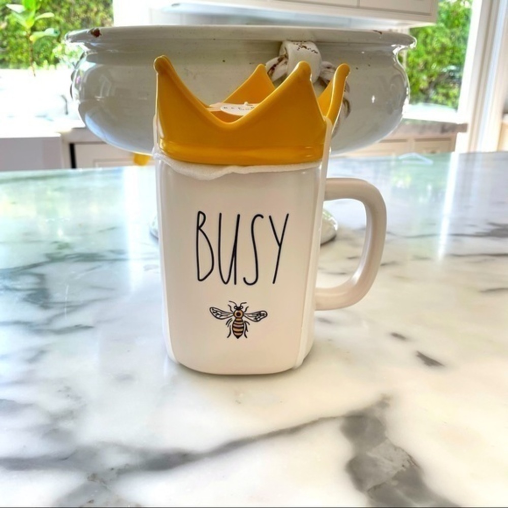 Rae Dunn Mug & Cover